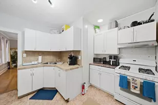 4735 N Keating Ave, Chicago, IL 60630 - Photo 6