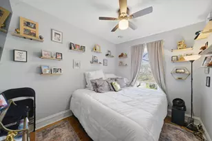 4735 N Keating Ave, Chicago, IL 60630 - Photo 10