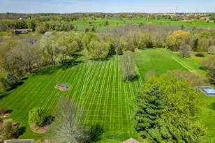 2302 Cairnwell Dr, Belvidere, IL 61008 - Photo 48