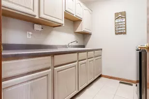 2302 Cairnwell Dr, Belvidere, IL 61008 - Photo 28