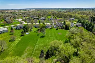 2302 Cairnwell Dr, Belvidere, IL 61008 - Photo 52