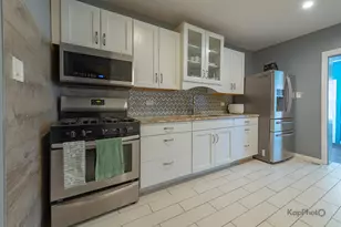 3743 N Kimball Ave, Chicago, IL 60618 - Photo 10
