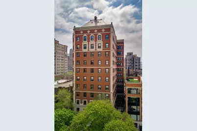 433 W Briar Place #5B, Chicago, IL 60657 - Photo 1