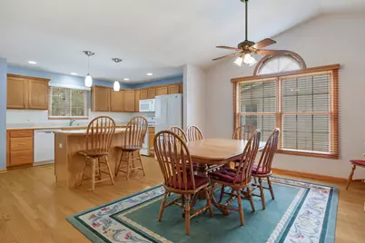 639 Hampshire Drive, Hampshire, IL 60140 - Photo 10