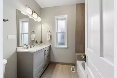 2429 N Drake Avenue, Chicago, IL 60647 - Photo 18
