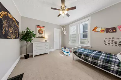 2429 N Drake Avenue, Chicago, IL 60647 - Photo 20