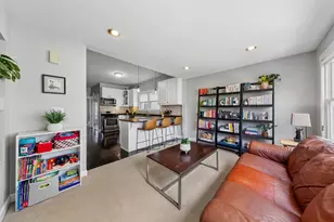 2429 N Drake Ave, Chicago, IL 60647 - Photo 12