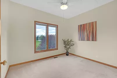1340 Dunrobin Road, Naperville, IL 60540 - Photo 16