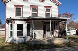 106 W High St, Orangeville, IL 61060 - Photo 2