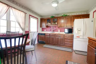 21W137 Everest Rd, Lombard, IL 60148 - Photo 6