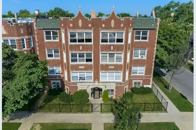 7600 S Phillips Avenue, Chicago, IL 60649 - Photo 1