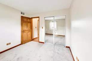 387 Lakewood Dr, Antioch, IL 60002 - Photo 14