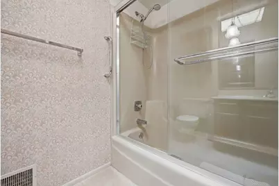 2014 Cimarron Drive, Freeport, IL 61032 - Photo 14