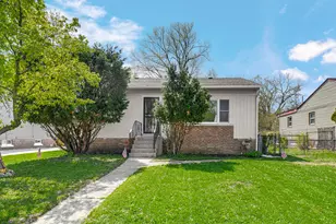 1117 156th Pl, Calumet City, IL 60409 - Photo 1