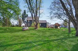 13730 Center Rd, Durand, IL 61024 - Photo 28