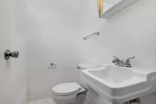 1461 Hillcrest Ave, Hanover Park, IL 60133 - Photo 14