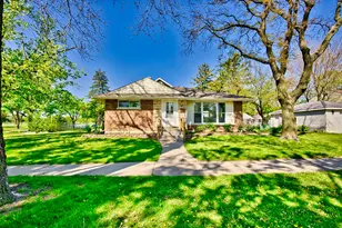 580 S Chase Ave, Lombard, IL 60148 - Photo 2
