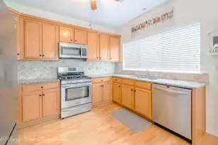 2671 Stone Cir, Geneva, IL 60134 - Photo 12