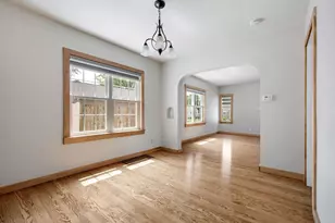 408 S Elmwood Dr, Aurora, IL 60506 - Photo 6
