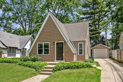 408 S Elmwood Drive, Aurora, IL 60506 - Photo 1