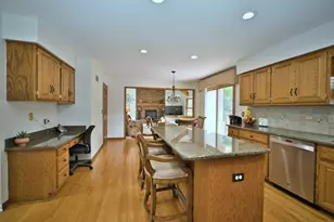 114 Rhine Ave, Bolingbrook, IL 60490 - Photo 16