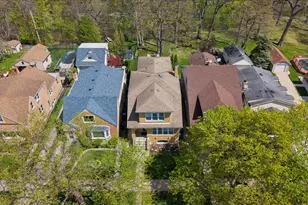 6037 N Menard Ave, Chicago, IL 60646 - Photo 2