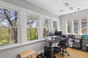 6037 N Menard Ave, Chicago, IL 60646 - Photo 18