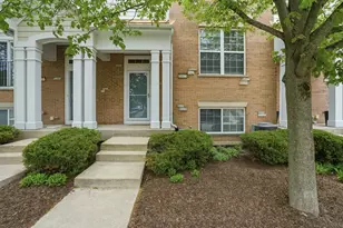 1149 Chelsea Dr, Lake Zurich, IL 60047 - Photo 2