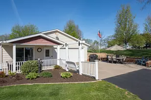 13148 N 2550th Ave, Geneseo, IL 61254 - Photo 4