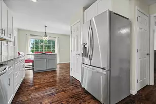 206 E Tomaras Ave, Savoy, IL 61874 - Photo 14
