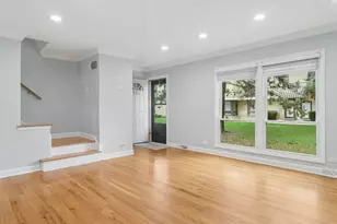 934 N Wheeling Rd, Mount Prospect, IL 60056 - Photo 2