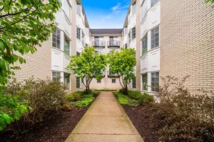 701 Ridge Rd, Wilmette, IL 60091 - Photo 2