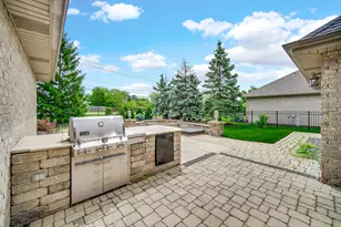 17123 Pointe Dr, Orland Park, IL 60467 - Photo 2