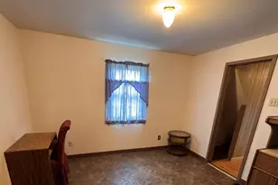 8762 Central Ave, Oak Lawn, IL 60453 - Photo 4