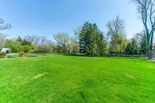 37 Forest Hills Rd, Lake Bluff, IL 60044 - Photo 42