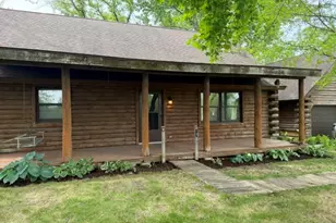 10N630 Muirhead Rd, Elgin, IL 60124 - Photo 1