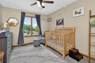 1001 Oak Ridge Dr, Streamwood, IL 60107 - Photo 18