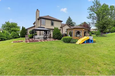 1001 Oak Ridge Drive, Streamwood, IL 60107 - Photo 24