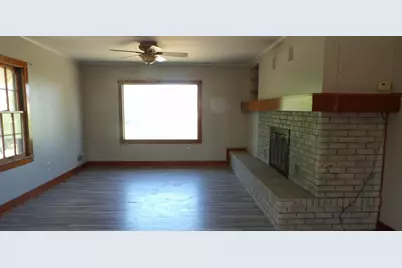 606 Bohn Street, Rosiclare, IL 62982 - Photo 12