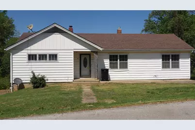 606 Bohn Street, Rosiclare, IL 62982 - Photo 1