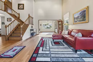 63 Country Club Dr, Prospect Heights, IL 60070 - Photo 4