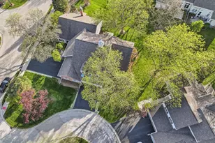 63 Country Club Dr, Prospect Heights, IL 60070 - Photo 22