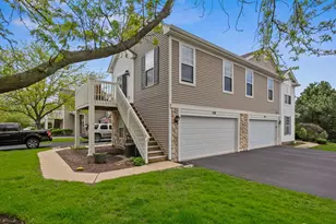 108 Schneider Ct, North Aurora, IL 60542 - Photo 2