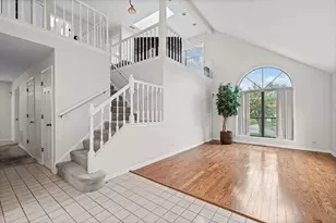 2601 Burton Dr, Westchester, IL 60154 - Photo 8