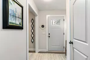 511 W Miller Ave, Hinckley, IL 60520 - Photo 2