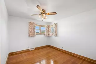 5236 N Pioneer Ave, Chicago, IL 60656 - Photo 14