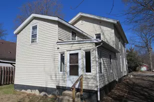 317 Deleon St, Ottawa, IL 61350 - Photo 4