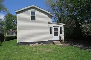 317 Deleon St, Ottawa, IL 61350 - Photo 6