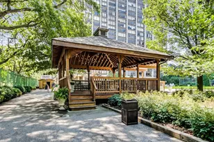 5555 N Sheridan Rd, Chicago, IL 60640 - Photo 40