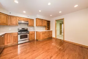 200 Cherry St, Park Ridge, IL 60068 - Photo 10